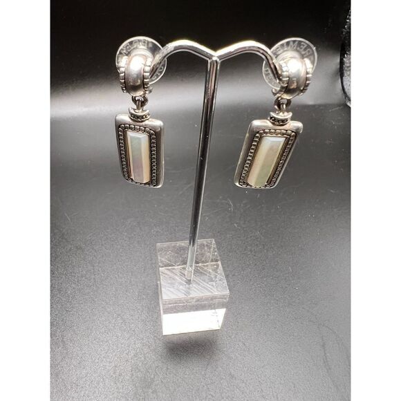 Premier Designs Inset Dangle Earrings - Picture 5 of 5